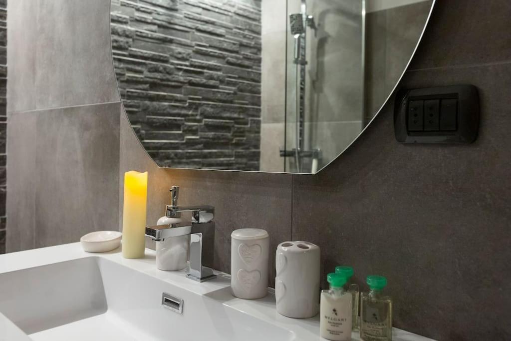 My Charming Apartments In Centro Citta-San Lorenzo Suite ミラノ エクステリア 写真